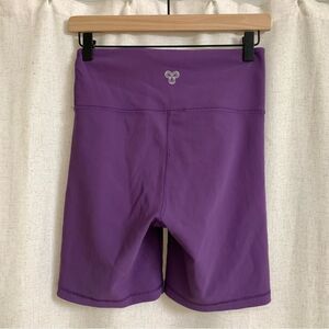 TnAction Aritzia Tna Purple Ribbed Biker Shorts 7” Inseam Medium